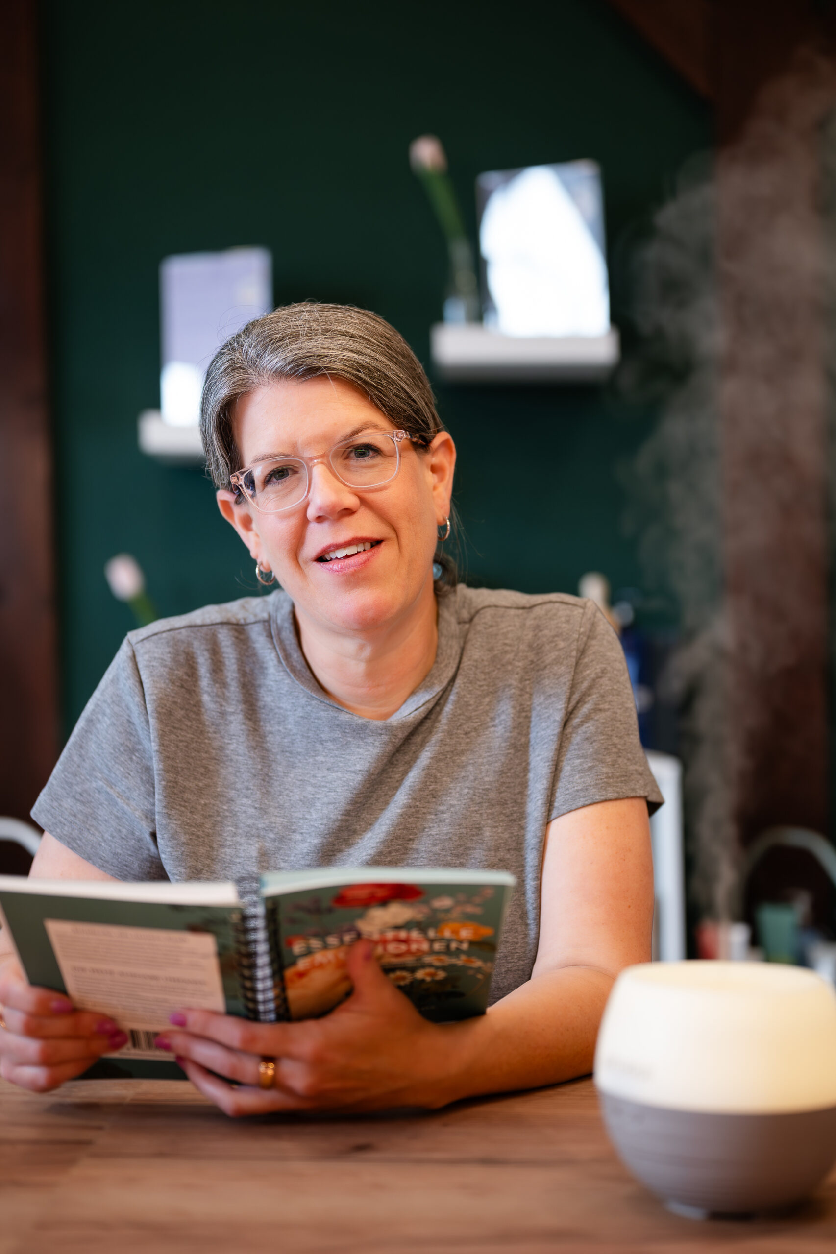 Ölprinzessin Store - Handcrafted Fotos Hamburg-170 Oil You Need – Leben mit ätherischen Ölen